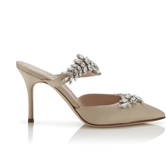 MANOLO BLAHNIK LURUM Champagne Satin Crystal Embellished Mules; size 6.5 - Picture 4 of 6